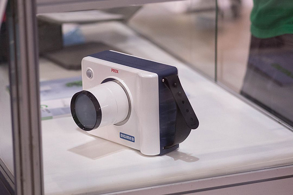 Стенд компании GREEN DENT на выставке Дентал-Ревю 2020-50.jpg